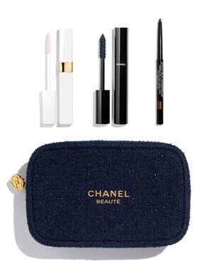 BNIB Chanel Eyes to Impress Makeup Set